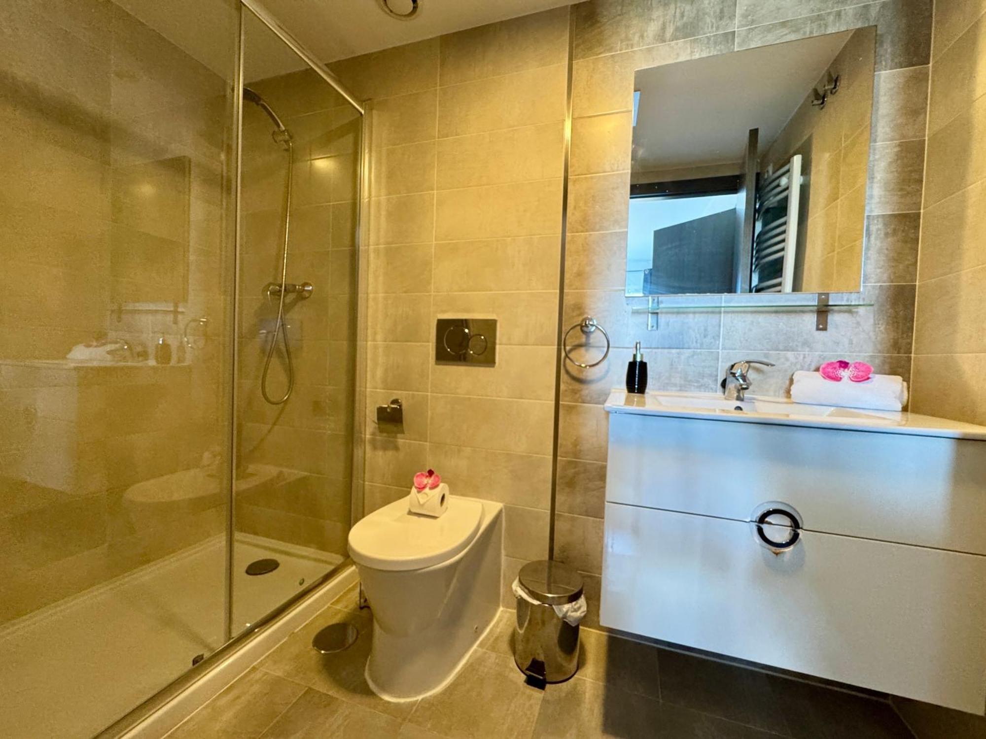 Nova Beach Paradise Apartment Гран Алакант Екстериор снимка