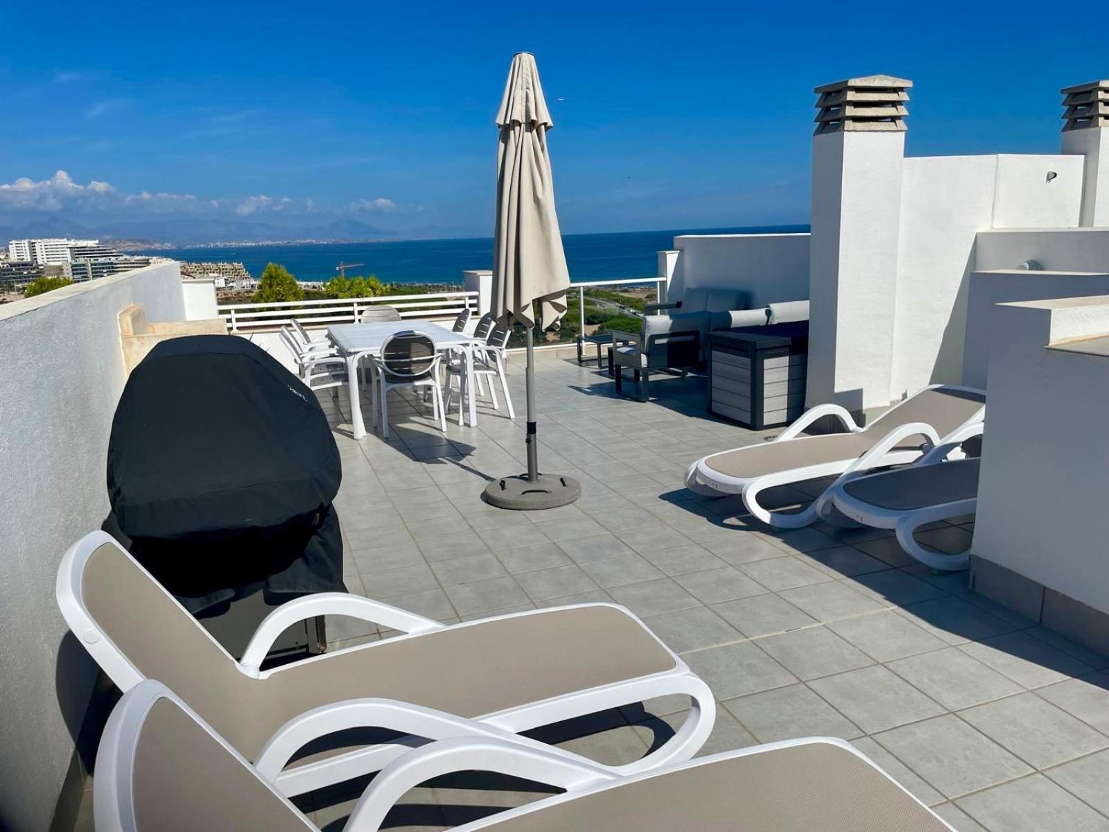 Nova Beach Paradise Apartment Гран Алакант Екстериор снимка