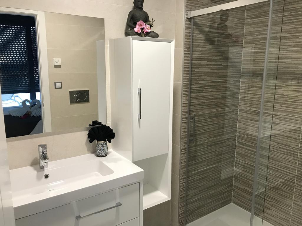 Nova Beach Paradise Apartment Гран Алакант Екстериор снимка