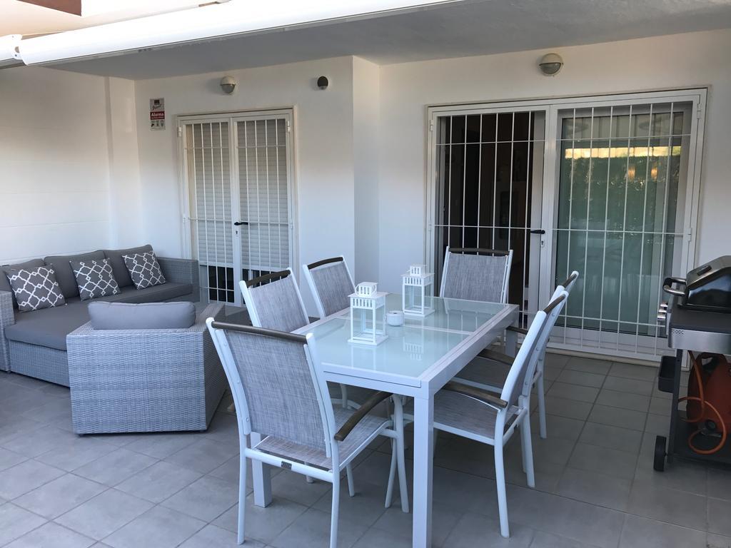 Nova Beach Paradise Apartment Гран Алакант Екстериор снимка