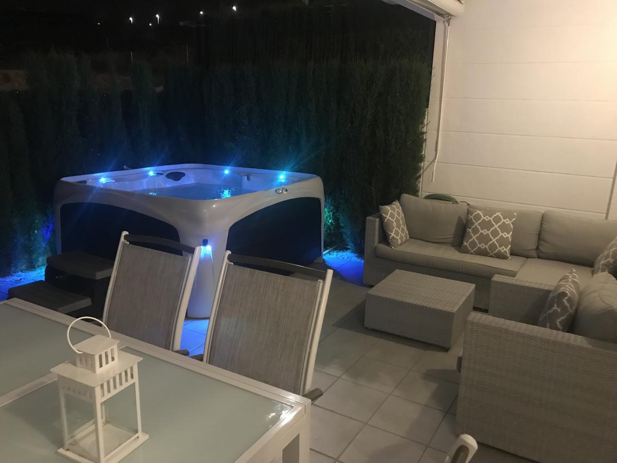 Nova Beach Paradise Apartment Гран Алакант Екстериор снимка